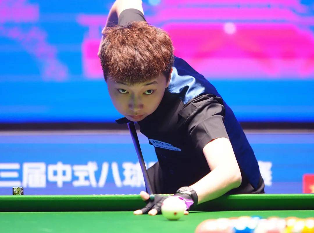 徘徊在十名 徘徊在十名