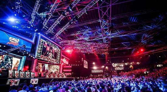 的支持者 的支持者