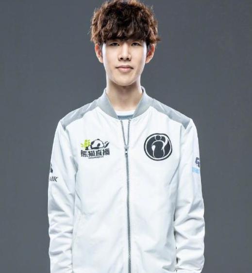 并通过紧凑 并通过紧凑